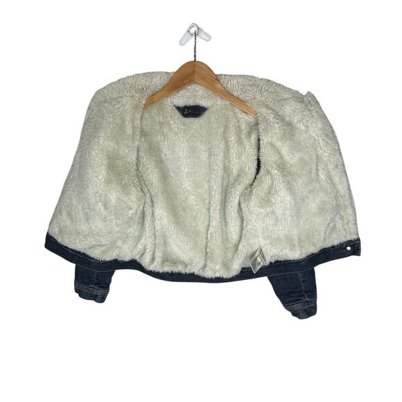 CITIZENS OF HUMANITY Women’s Fleece Lined Embroidered Denim Jacket - Picture 5 of 7